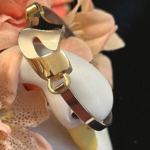 Kramer vintage Gold and Cream enamel Bracelet
